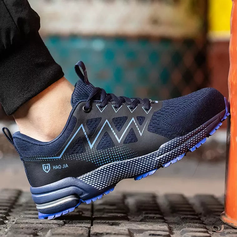 S70 Arbeitsschuh Schwarz in Bewegung – Treppentest