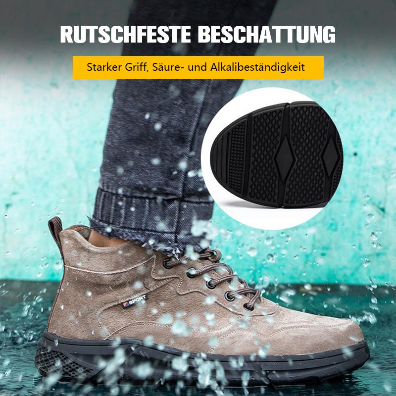 Wasserdicht-Demo: Braun-Grau Schuh im Wasserstrahl, Membran hält trocken