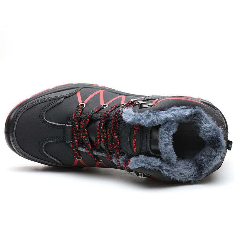 Schuh Schwarz-Rot liegend, Blick ins Samt-Innenfutter