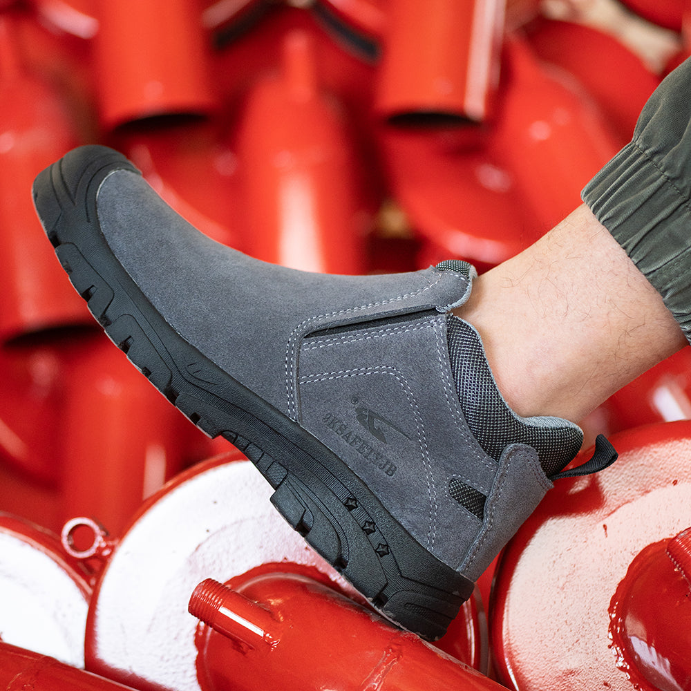 Vorderansicht: Paar S1P Schweißer-Stiefel Grau auf Werkstattboden