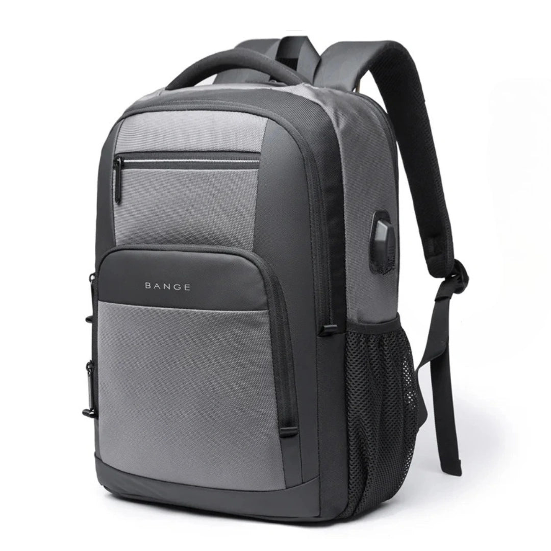 Henner Starker Bange Rucksack Grau/Schwarz – Frontansicht mit seitlichem USB‑Port
