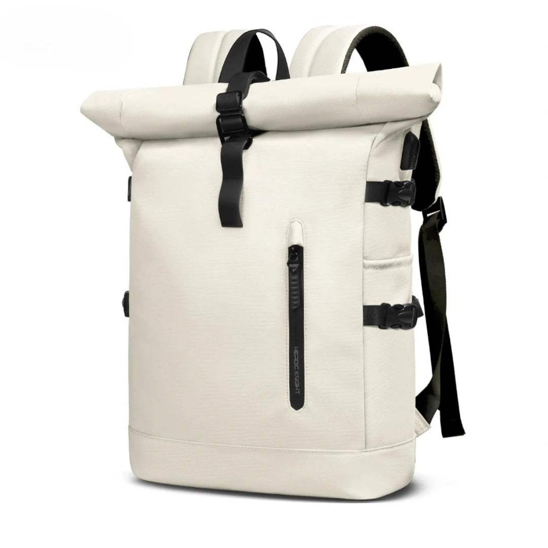 Knight Roll‑Up Rucksack Sand – Frontansicht, beige Version