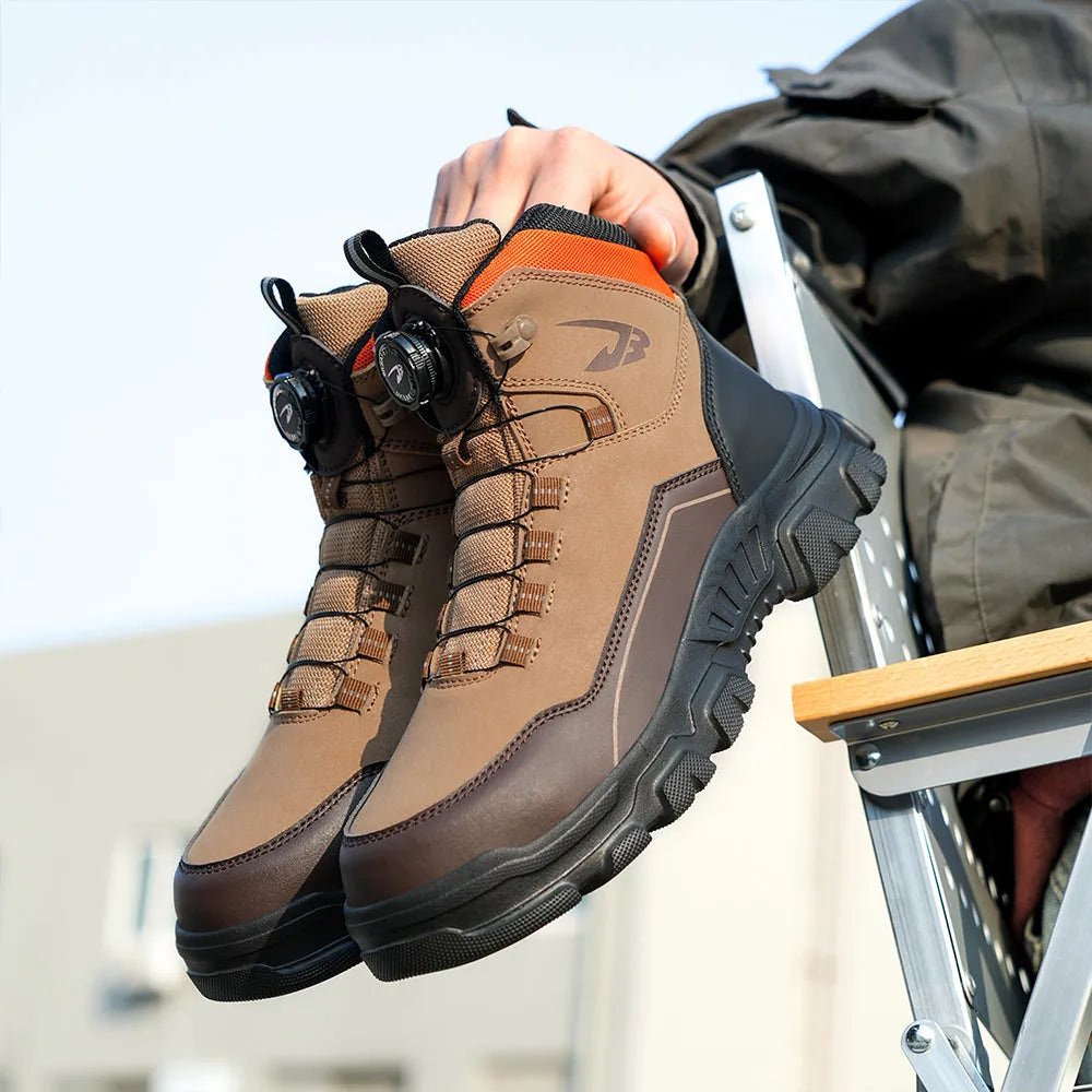 Kniende Position: Henner S3 Stahl Sicherheitsschuh Braun auf Metallgitter