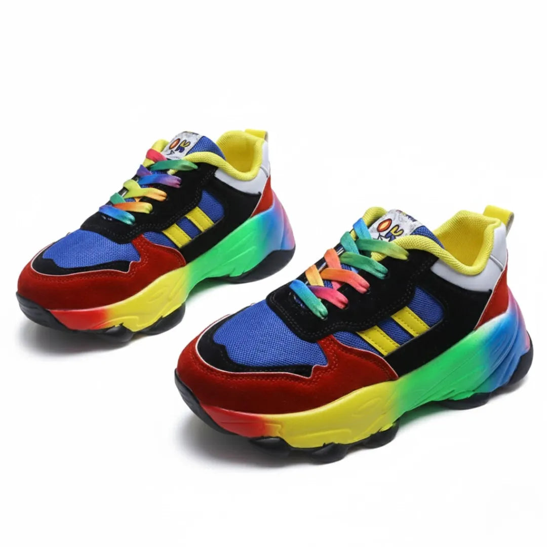 Henner Rainbow Berufsschuhe – Paar in Blau/Rot/Schwarz mit Regenbogen-Sohle, Studioaufnahme