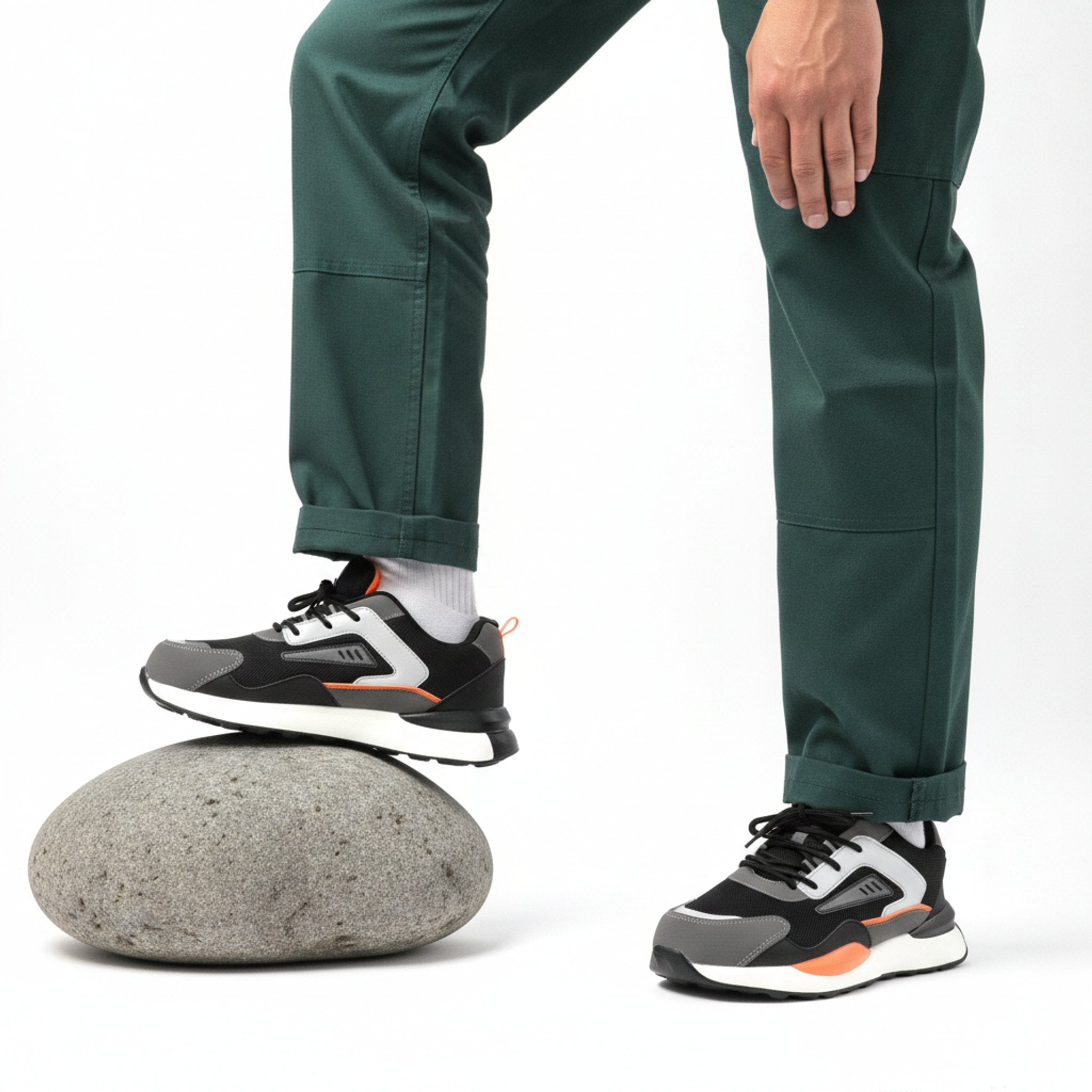 Henner Grunding - S3 Liechte Sicherheitsschuhe Sicherheitsschuhe S3 Unisex in Henner Grunding - S3 Liechte Sicherheitsschuhe – Fuß auf Stein