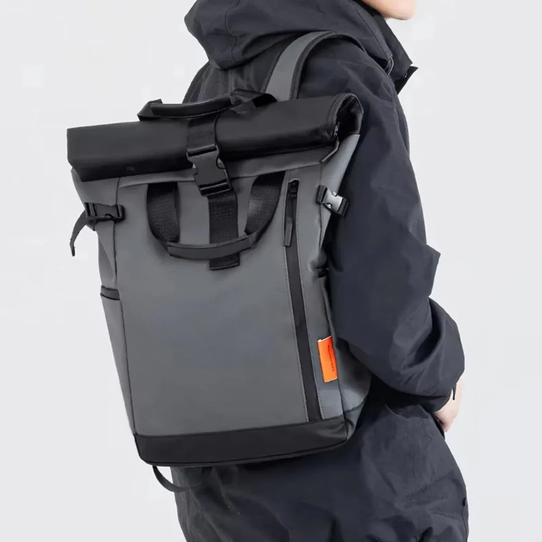 Henner Rear Premium Roll-up Rucksack