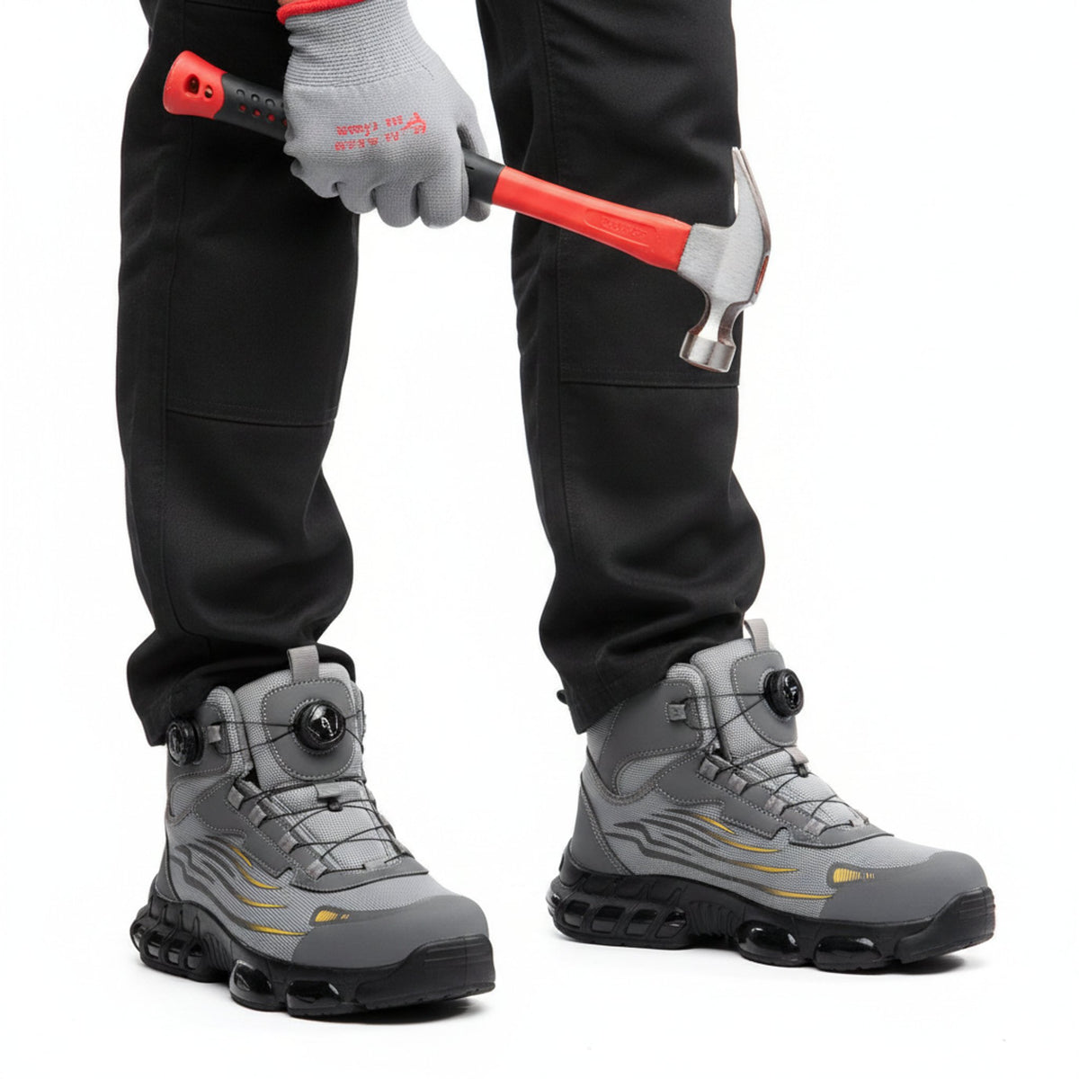 Henner Z91 Winter Sicherheitsschuhe S1P Unisex in Grau – Arbeitssituation mit Hammer