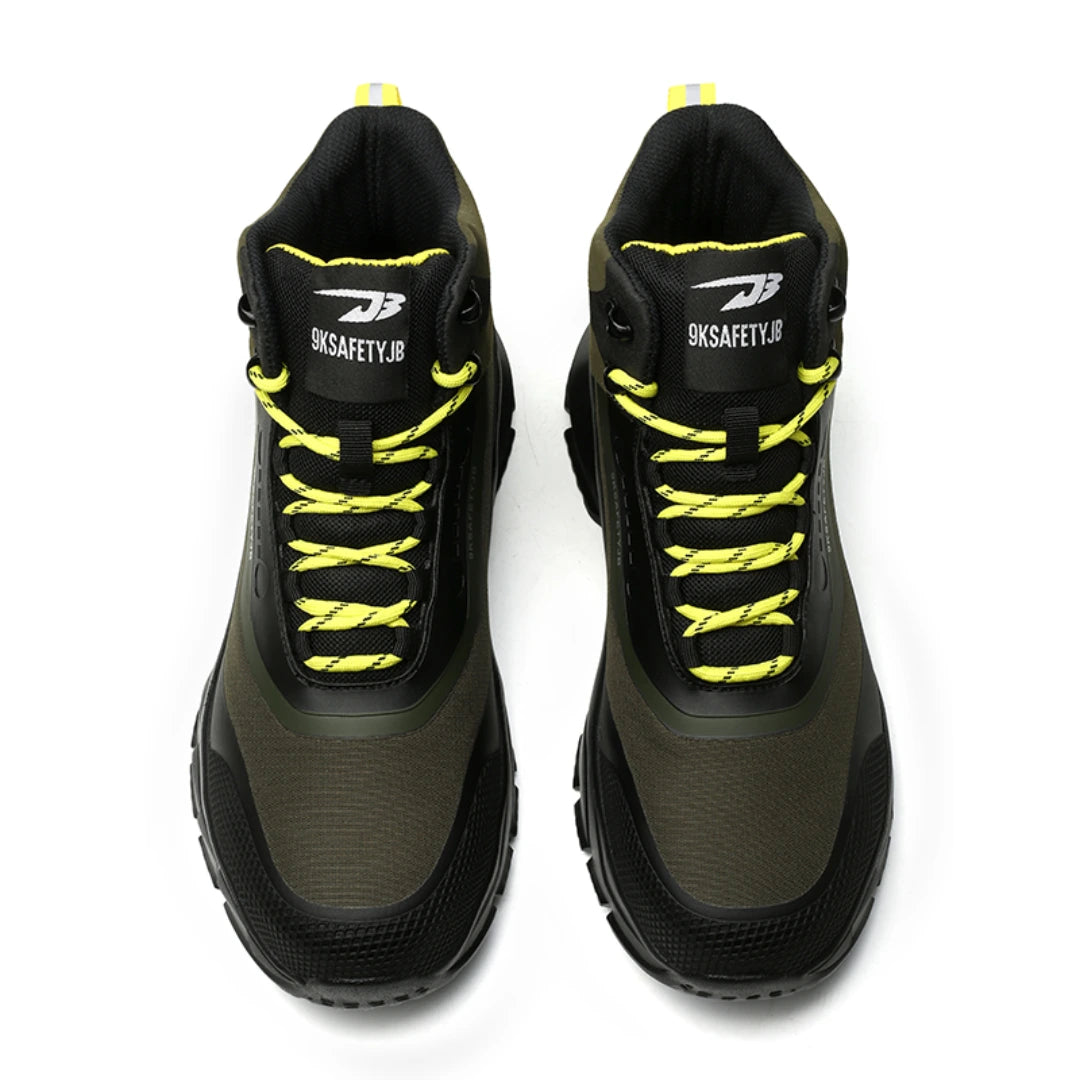 Ranger S3 Sicherheitsstiefel Oliv/Schwarz – rechte Seitenansicht auf weißem Hintergrund