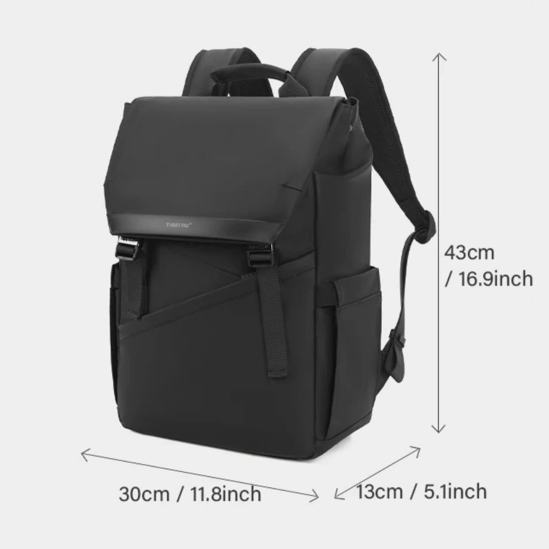 Maßgrafik: Abmessungen des T‑Nu Avant Rucksacks (Höhe × Breite × Tiefe)