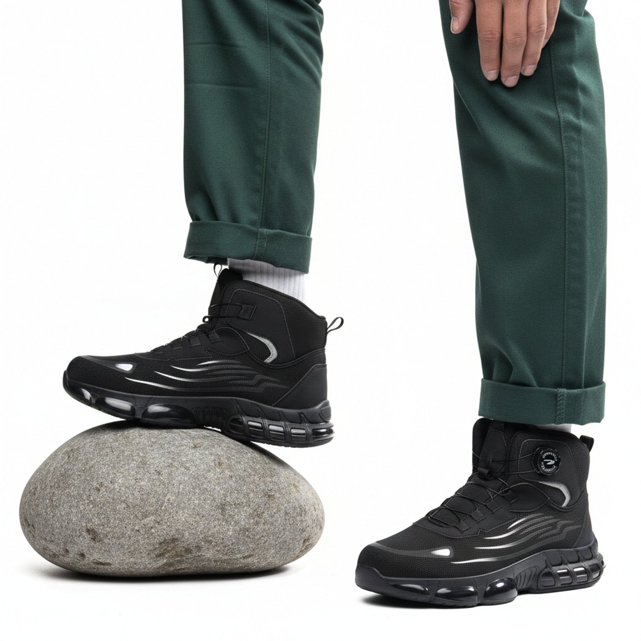 Henner Z91 Winter Sicherheitsschuhe S1P Unisex in Schwarz – Fuß auf Stein