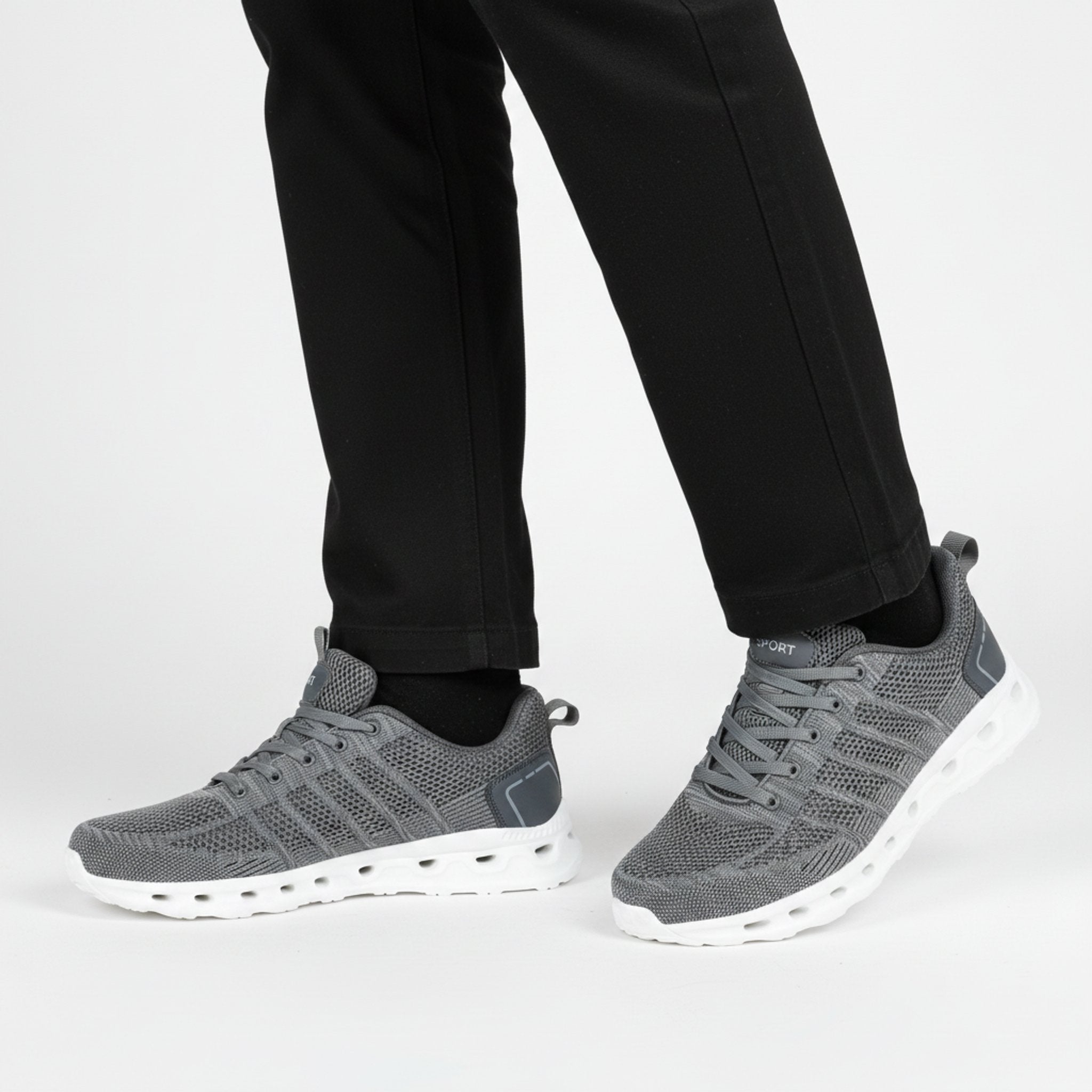 Henner OrthoTrek Berufsschuhe Unisex in Grau – Frontalansicht im Studio